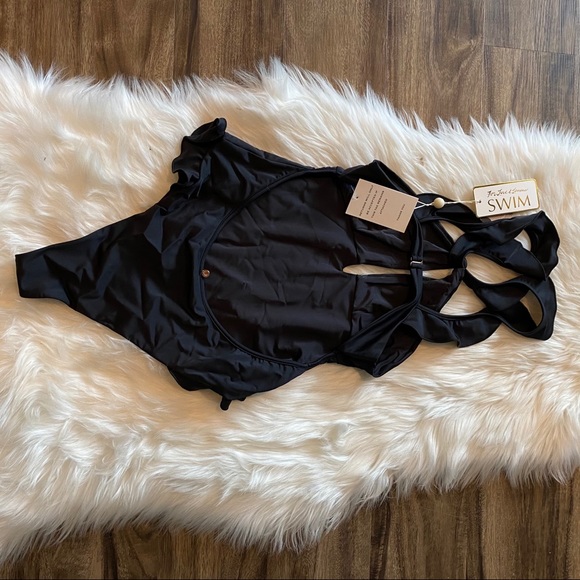 FOR LOVE & LEMONS RODEO KEYHOLE ONE PIECE - Picture 9 of 11